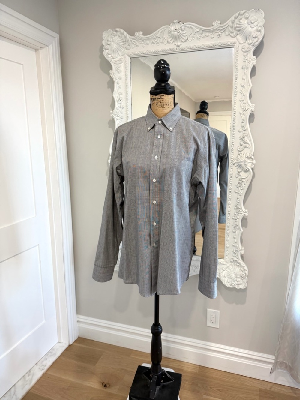 CHRISTIAN DIOR Vintage Classic Men's Plaid Button-Down Shirt